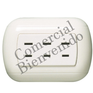 TOMACORRIENTE BAK 3/S. T/TICINO  S/P OVAL 323-16