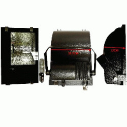 LUM. M.H REFLECTOR P/EXTERIOR 150W-220V E40 COMPLETO